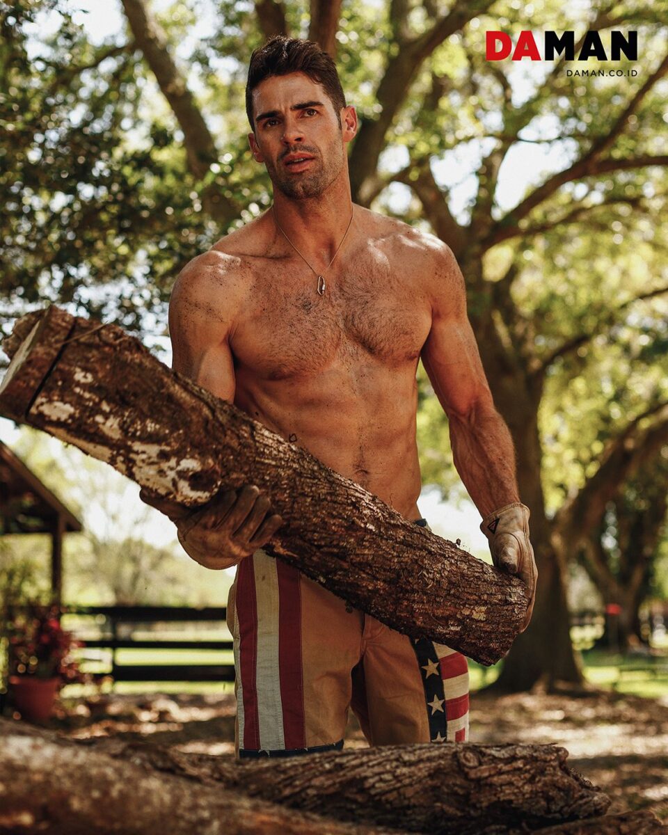 Chad White - DAMAN Magazine - Make Your Own Style!