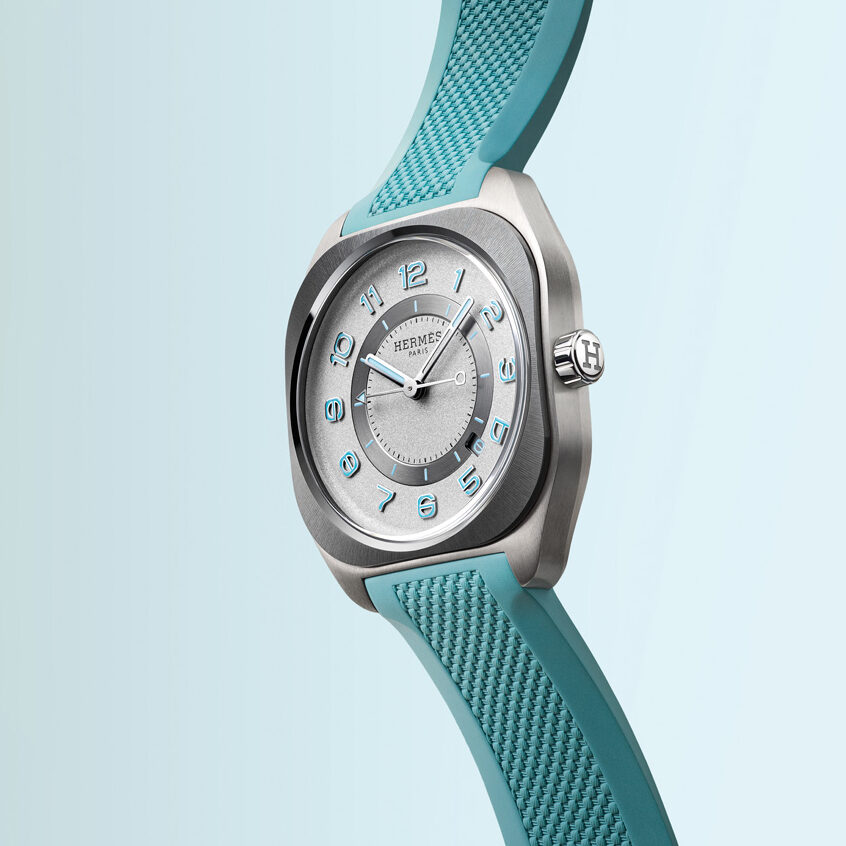 Hermes Standard 8 タイプライター　ヴィンテージ The latest evolution of the Hermès H08: Sporty precision meets